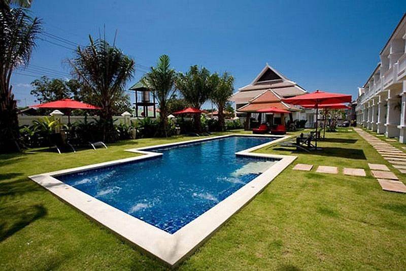 ปาล์มโกลฟรีสอร์ท พัทยา รีสอร์ท 4*