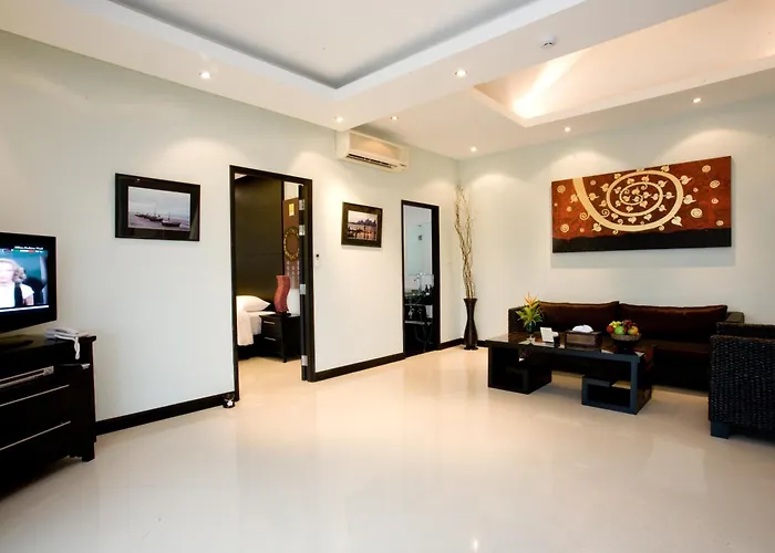 Palm Grove Resort, Pattaya